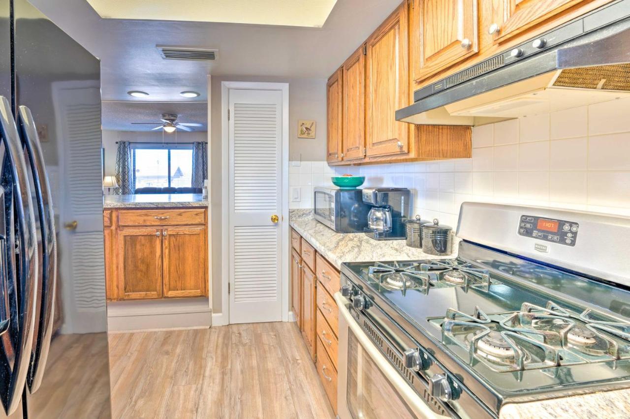 Lake Havasu Home With Pool - 2 Miles To Waterfront! Lake Havasu City Exterior photo
