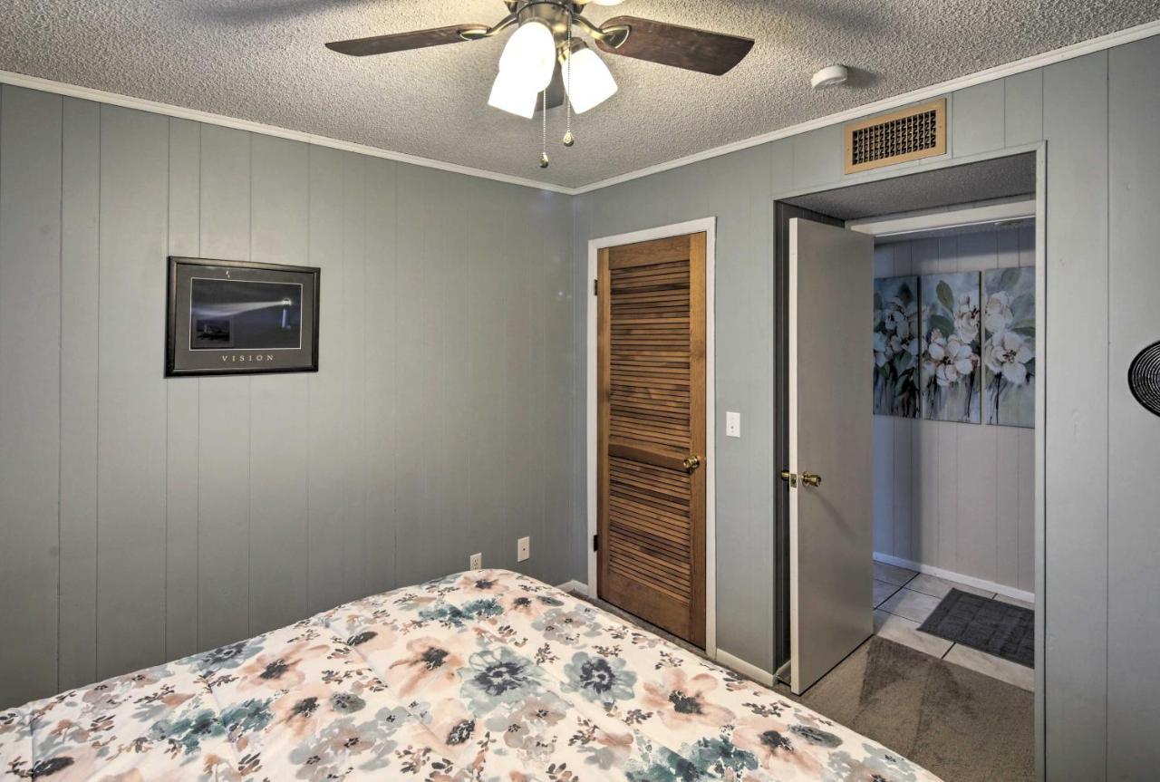 Lake Havasu Home With Pool - 2 Miles To Waterfront! Lake Havasu City Exterior photo